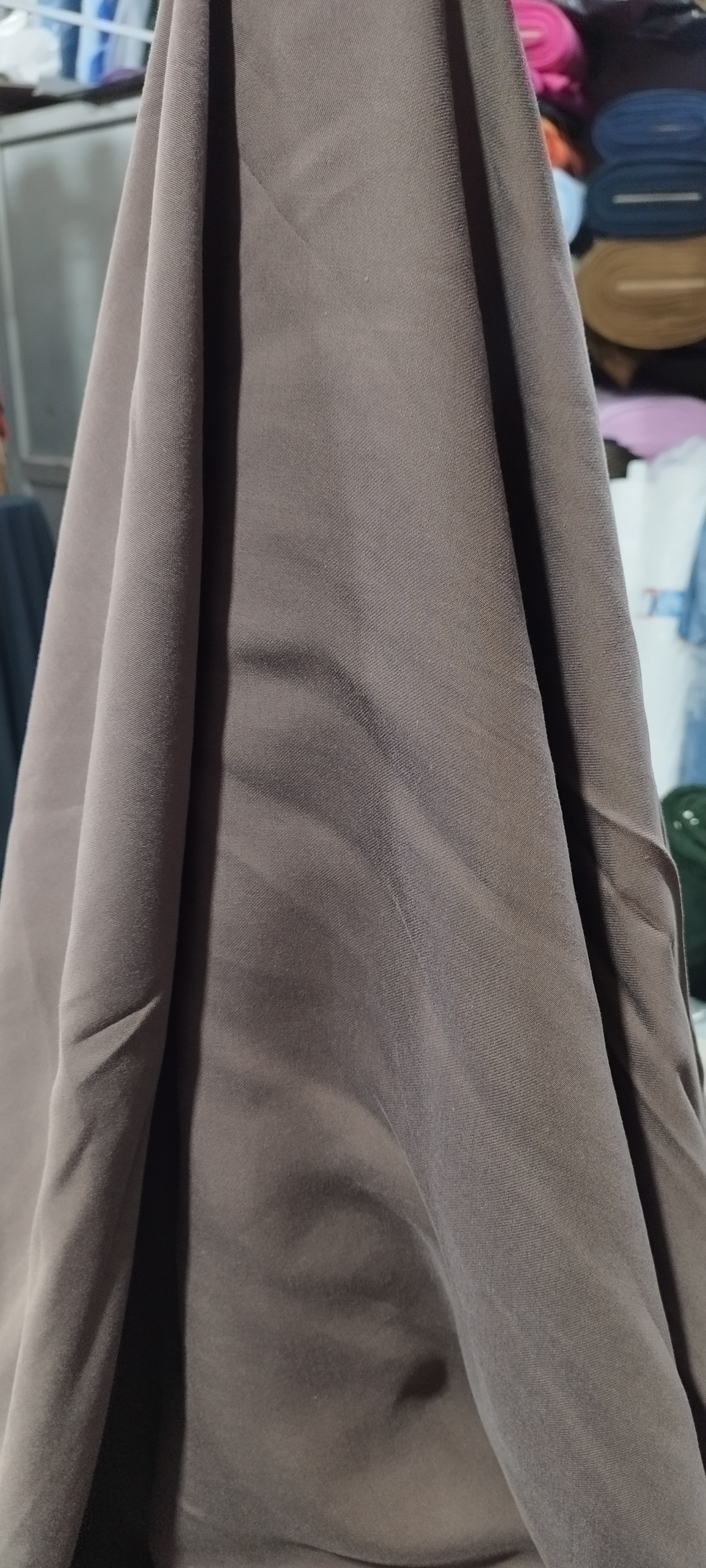 پارچه کتان سیلک قهوه ای