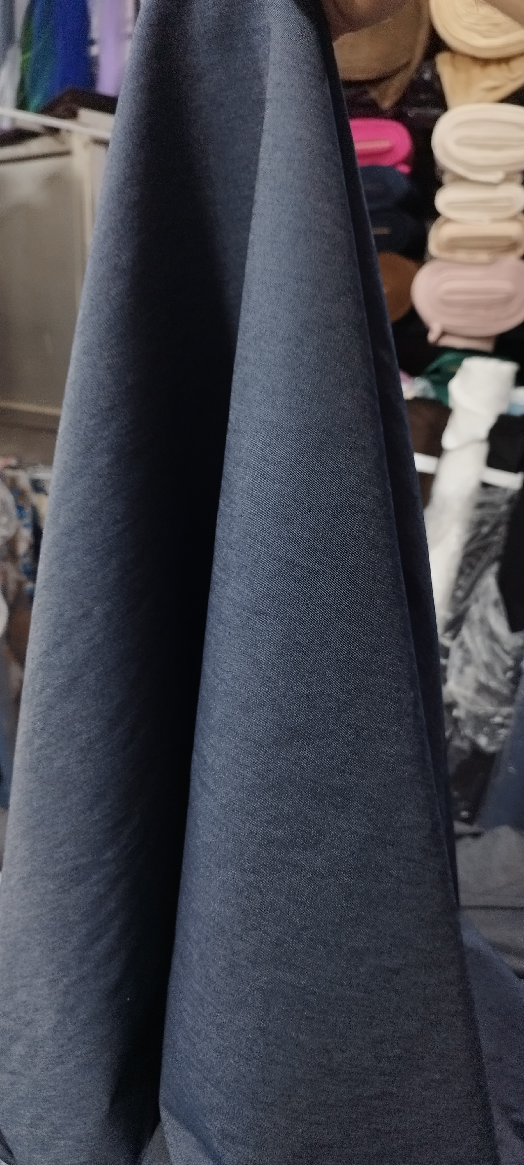 لی کاغذی سرمه ای